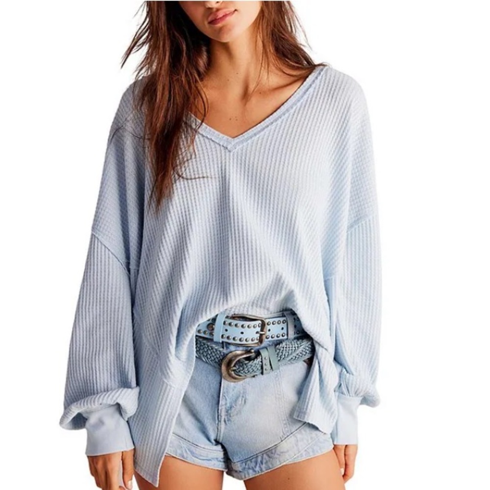✨NWOT ✨ WE THE FREE Caroline Waffle V- Neck Long Sleeve Thermal in Dewshine 🩵